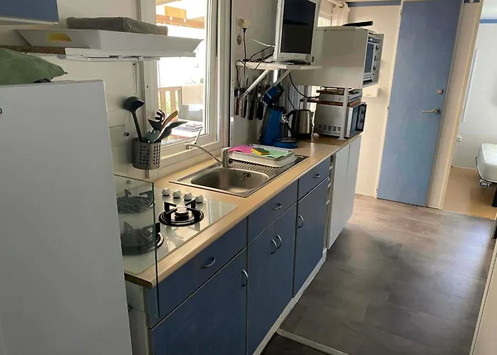 Mobil-Home A Louer - Sejour Au Calme