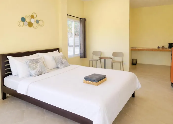 Koniix Garden Cottage Ko Sichang