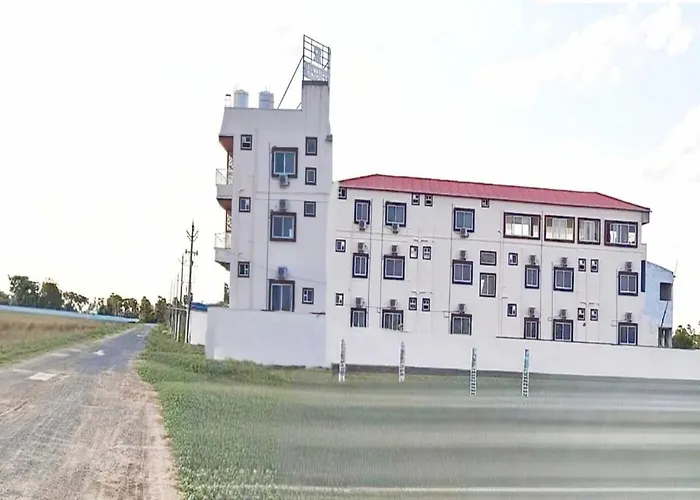 S R Resorts