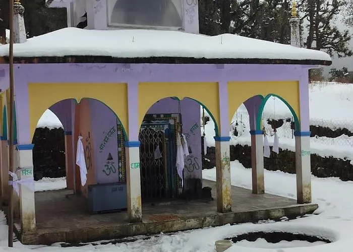 Nagtibba Trek - Three Sixty Views