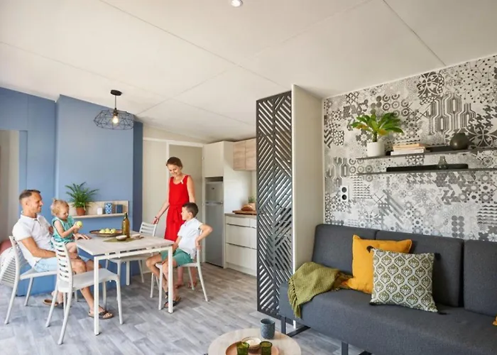 Mobil-Home Chaleureux - 4 Pers. - Api-1-52-2383