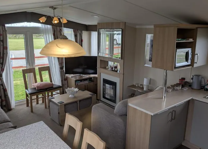The Speculation Inn - 3 Bedroom Static Caravan