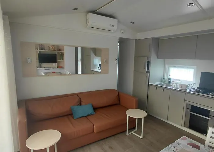 Mobil-Home Confort, 6 Personnes, Argeles-Sur-Mer