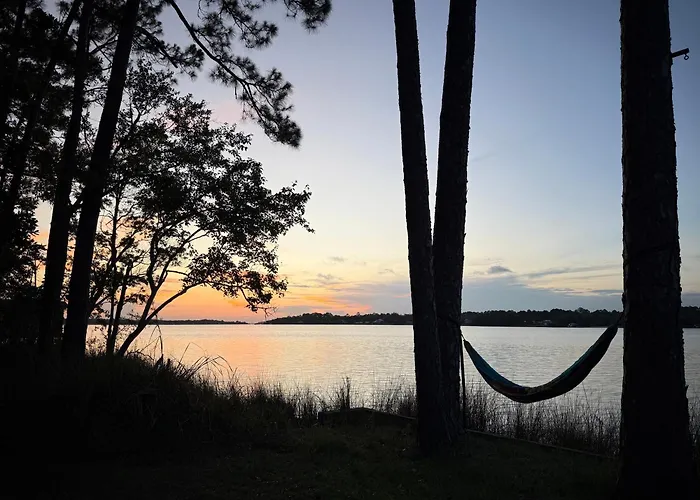 Waterfront Glamping Retreat Near Navarre Beach