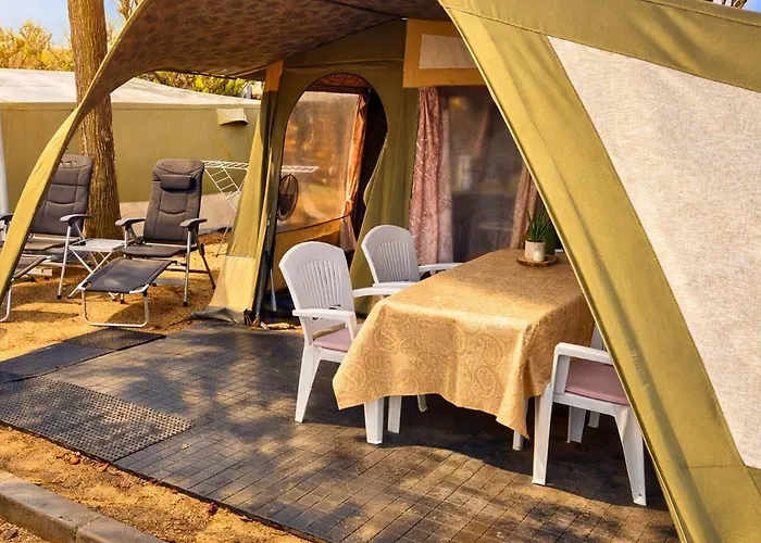 Glamping Bravatents
