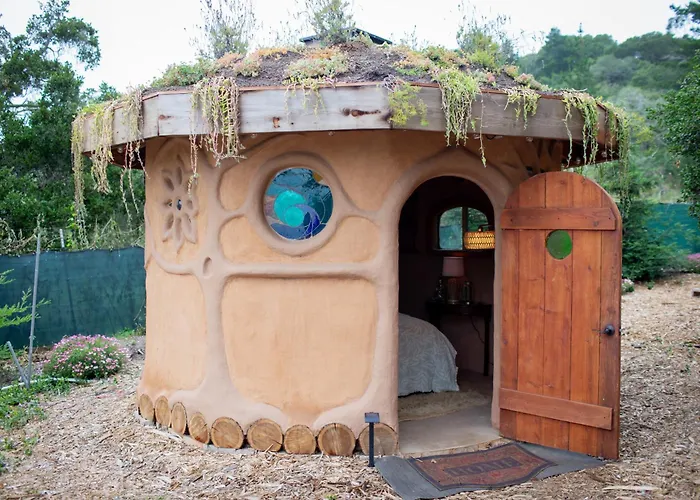Hobbit Hideout