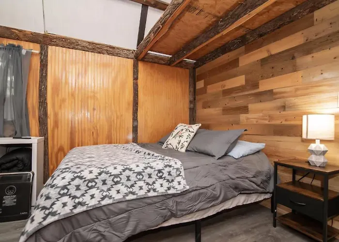 Hunter2 Cabin At Crater Diamonds