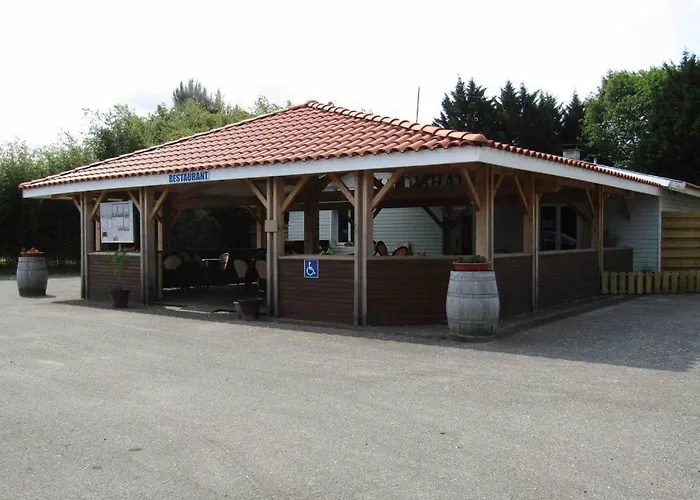 Mobil-Home Camping Familial Dans Les Landes