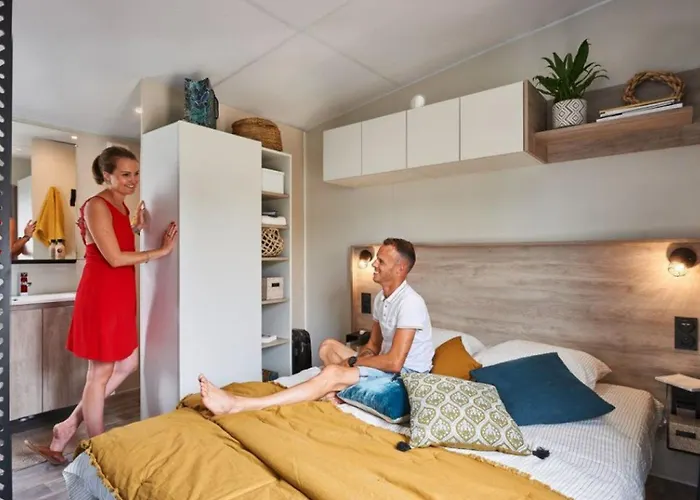Mobil-Home Chaleureux - 4 Pers. - Api-1-52-2383