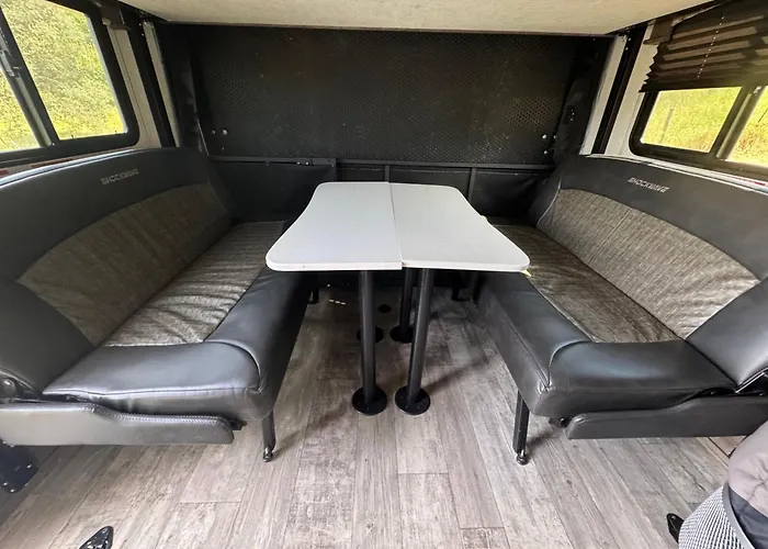Waxberry Trailer By Kings Canyon And Sequoia National Parks