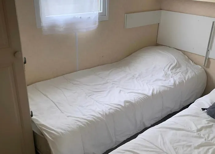 Mobil Home Tout Confort A Cancale