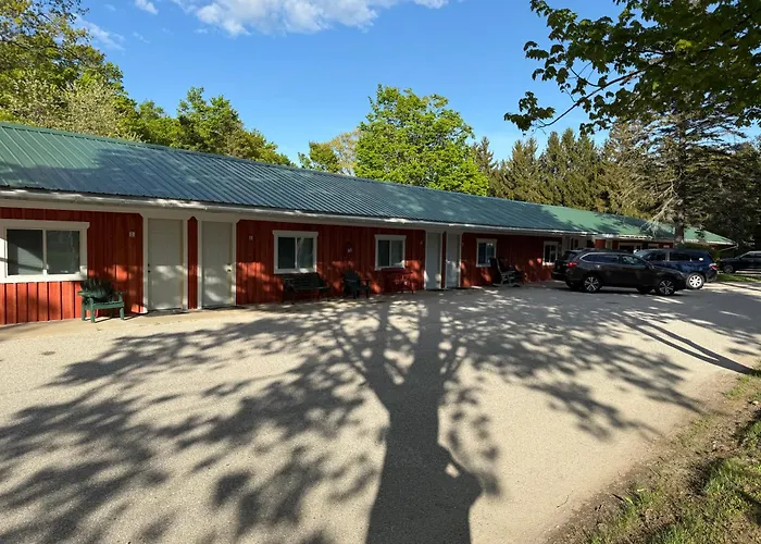The Foothills Motel