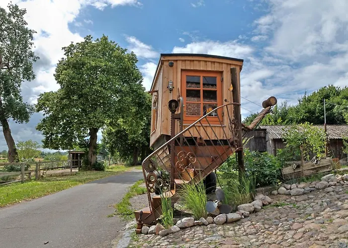 Tiny Boat Berta