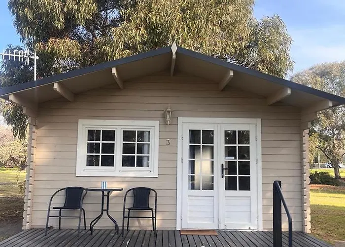 Griffith Caravan Village