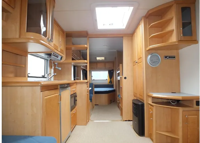 Hobby 750 Caravan