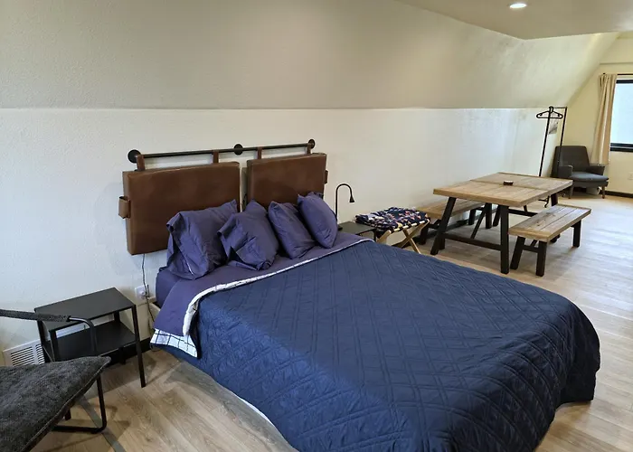 Observer Ranch Campground & Learning Center