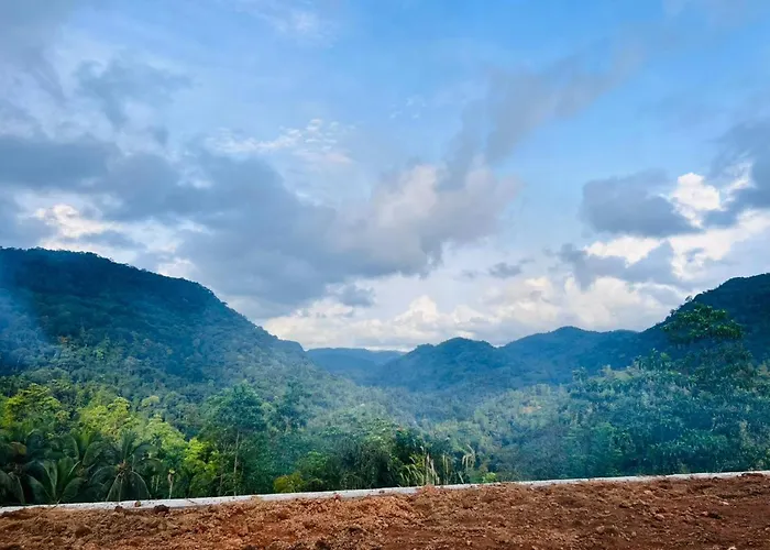 Sinharaja Eco Camp