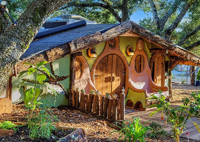 Hobbit Hideout