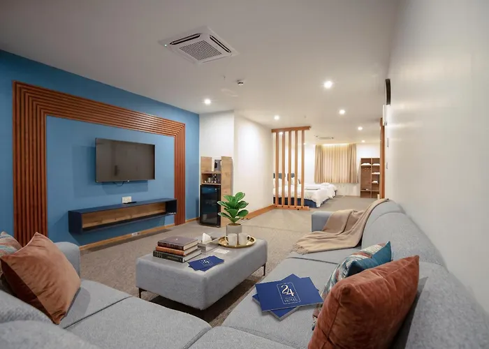 24 Suites Hotel