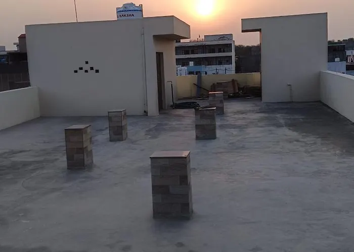 Shri Vallabh Kunj Sewa Sadan