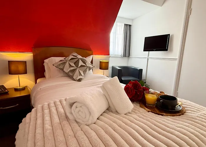 Maya Hotel