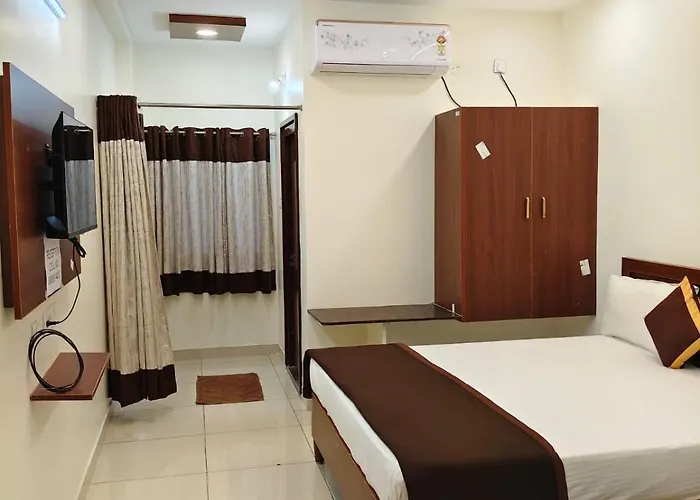 Hotel Kk Grand