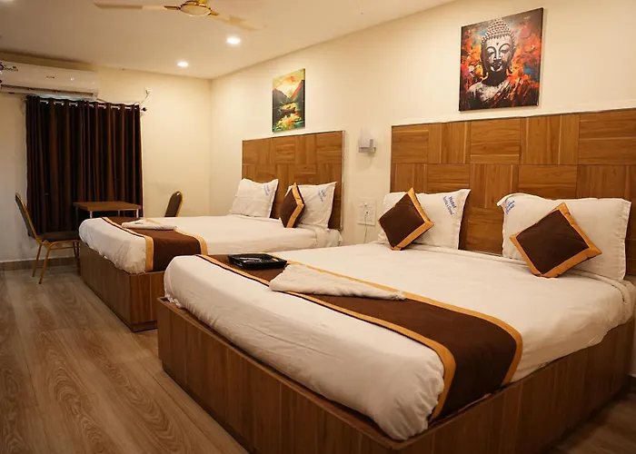 Hotel Savithas Grand