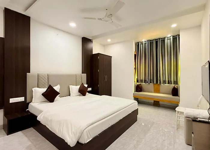 Hotel Shree Banke Bihari Heritage