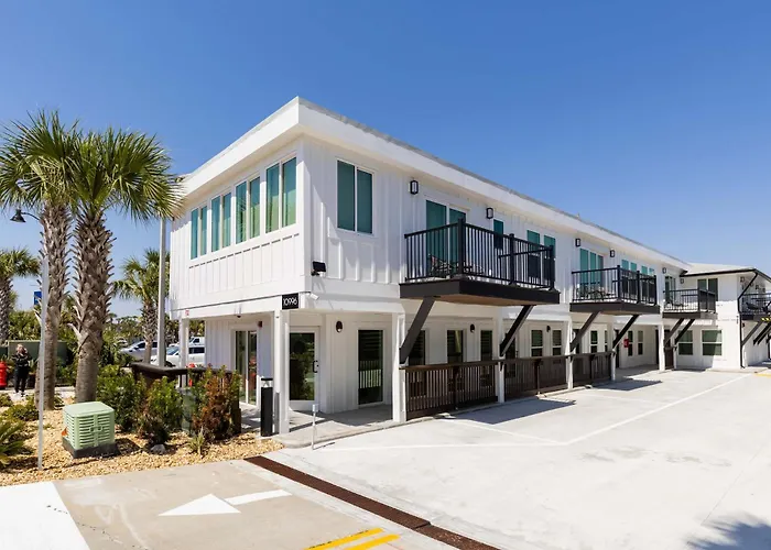 Octa Collection On Front Beach