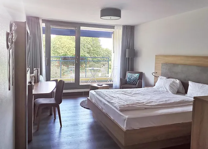 Biosphaerenhotel Graf Eberhard Bei Der Therme Bad Urach