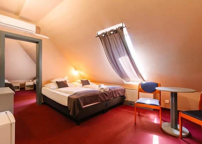 Hotel Unicornis