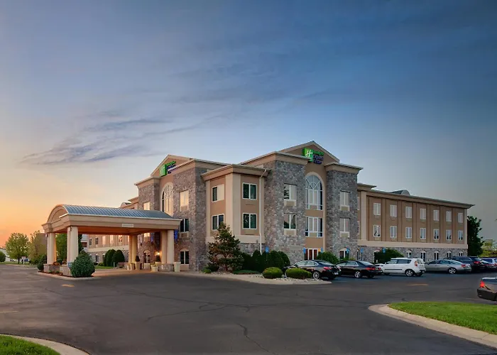 Holiday Inn Express Hotel & Suites Saginaw By Ihg