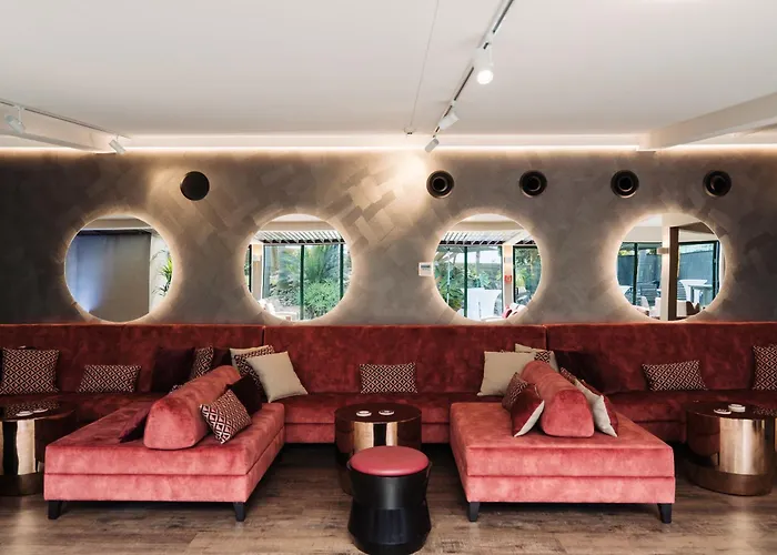 Jetpark Auckland Airport Hotel