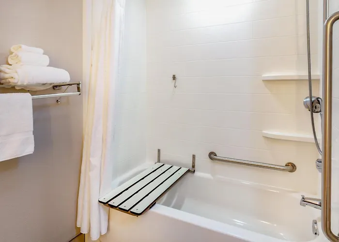 Holiday Inn Express Hotel & Suites Inverness By Ihg