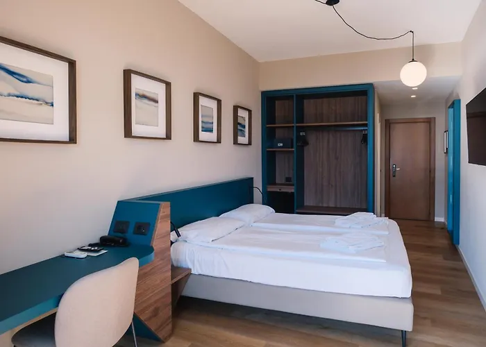 Aria Life Hotel