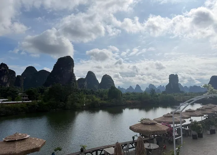 Yangshuo Hidden Dragon Villa