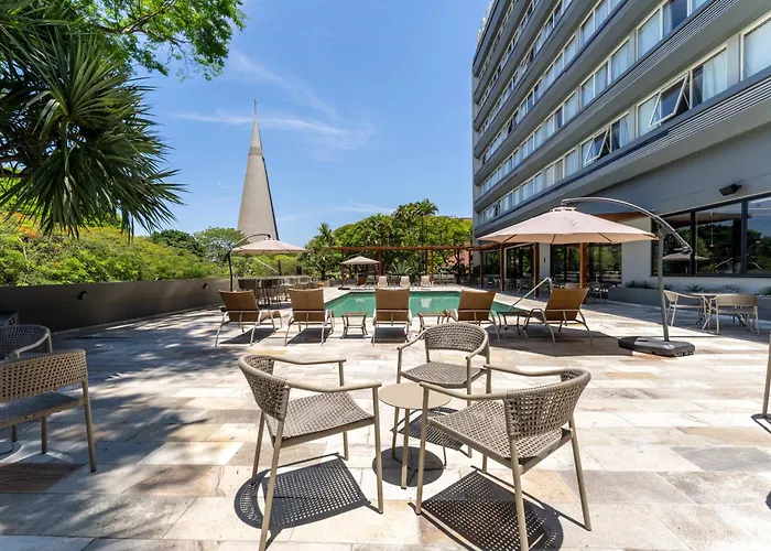 Hotel Deville Business Maringá