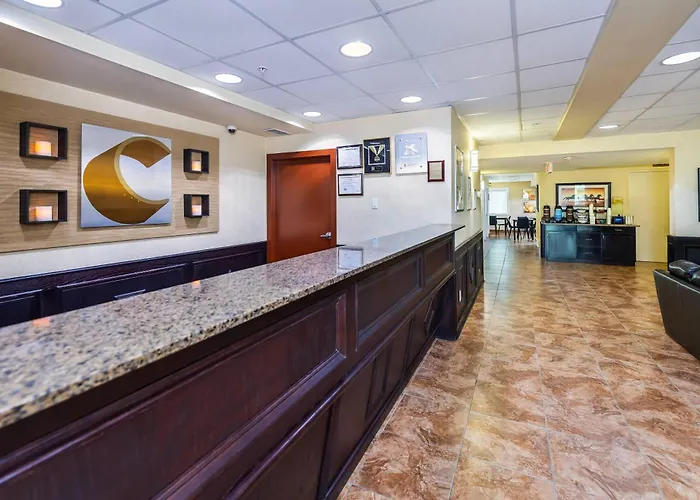 Comfort Inn & Suites Edson - Yellowhead Highway