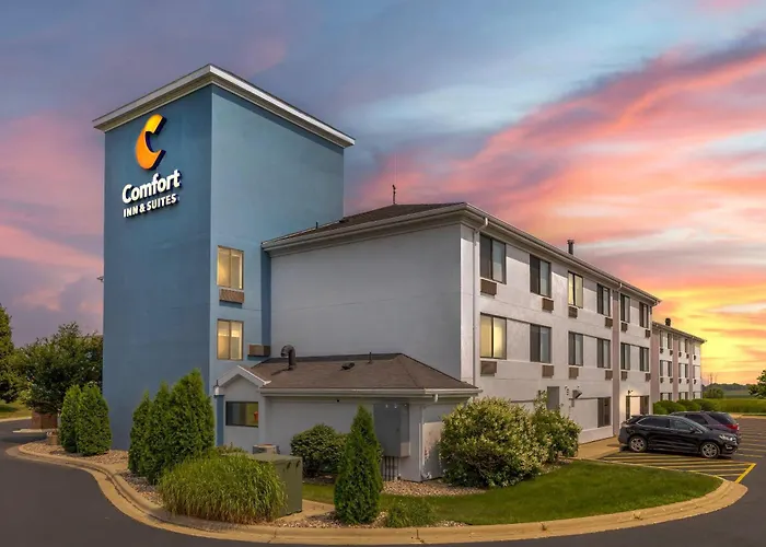 Comfort Inn & Suites Rochester South Mayo Clinic