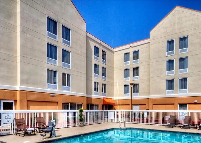 Holiday Inn Express Greenville By Ihg