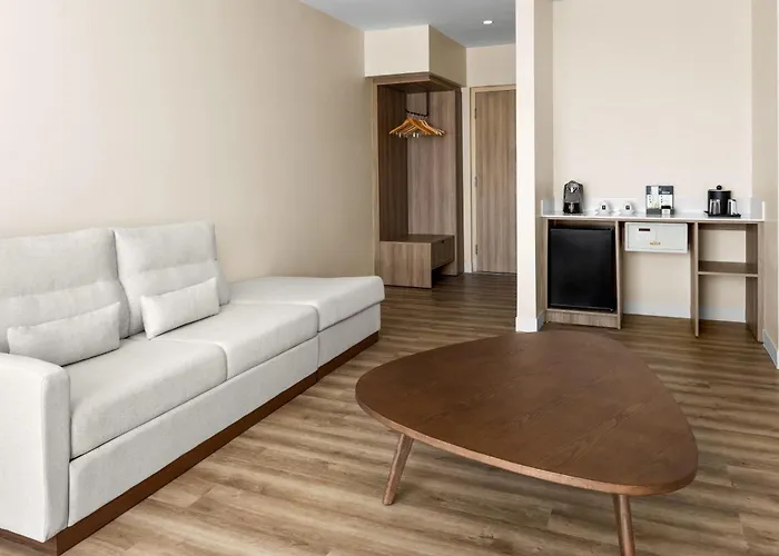 Hilton Garden Inn Guanacaste Airport
