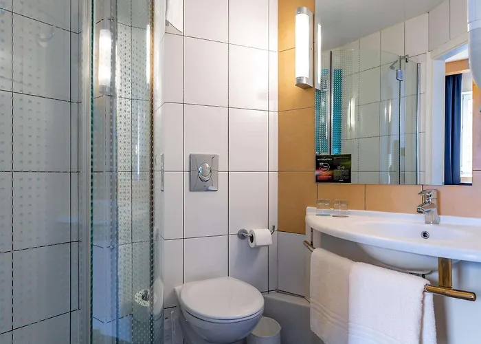 Ibis Kyiv City Center