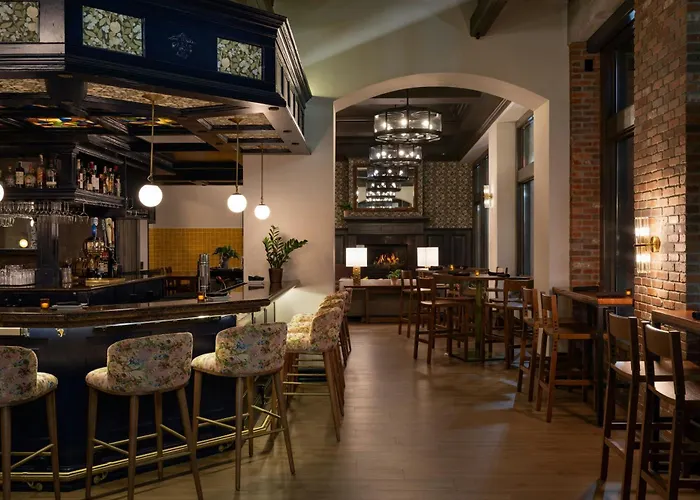 The Carlton Hotel, Atascadero Paso Robles, A Tribute Portfolio Hotel
