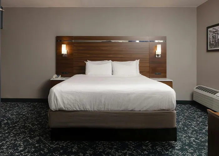 Four Points By Sheraton Detroit Novi
