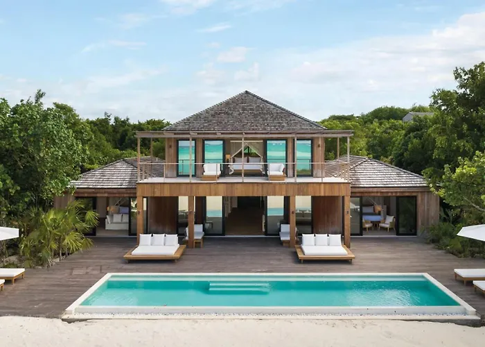 Como Parrot Cay