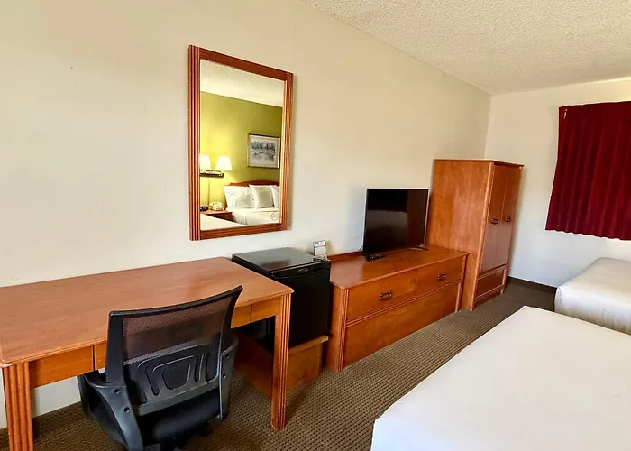 Americas Best Value Inn Saint Ignace