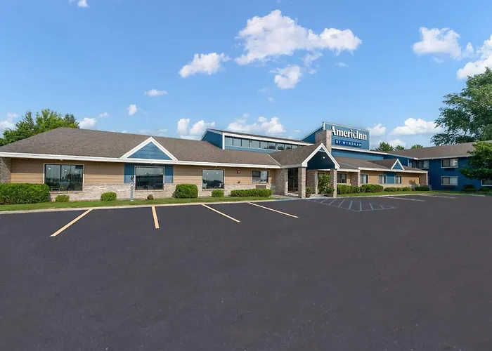 Americinn By Wyndham Fergus Falls Conference Center