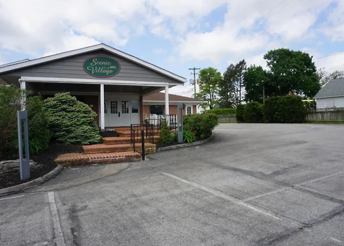 Harvest Drive Family Inn - Renovated Rooms