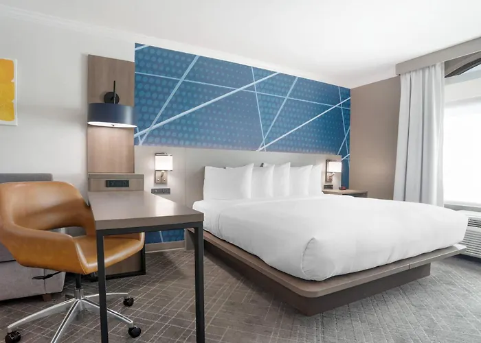 Comfort Inn & Suites New Orleans Airport North