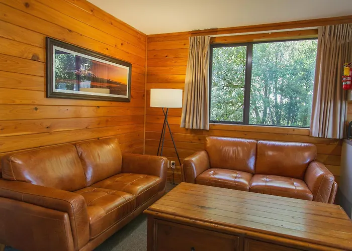 The Powderhorn Chateau